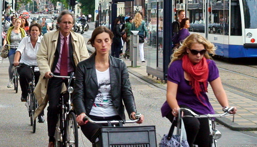 Амстердам — велосипедная столица мира